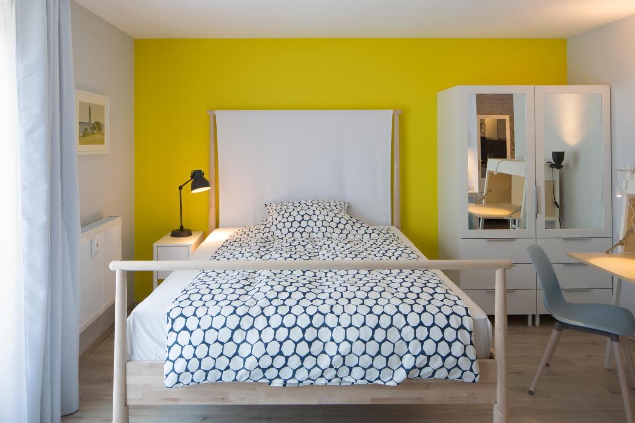 Exklusives Apartment Inklusive Netflix Und Parkplatz Karlsruhe Esterno foto